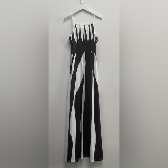 New Abstract Geo Print Maxi Dress Sleeveless Spaghetti Strap Black White Stripe - Picture 2 of 9